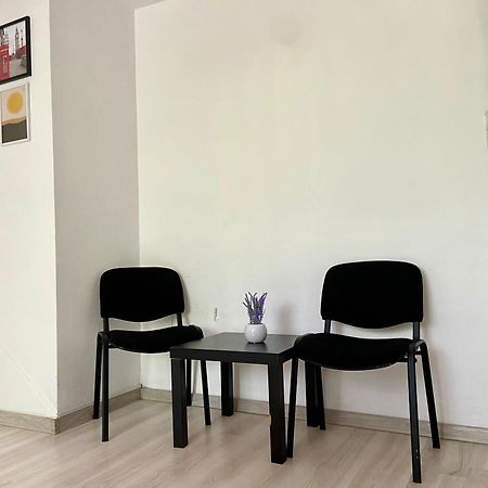 Bucharest Trip Apartment ภายนอก รูปภาพ