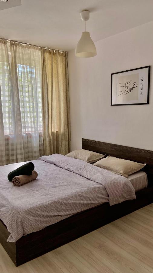 Bucharest Trip Apartment ภายนอก รูปภาพ