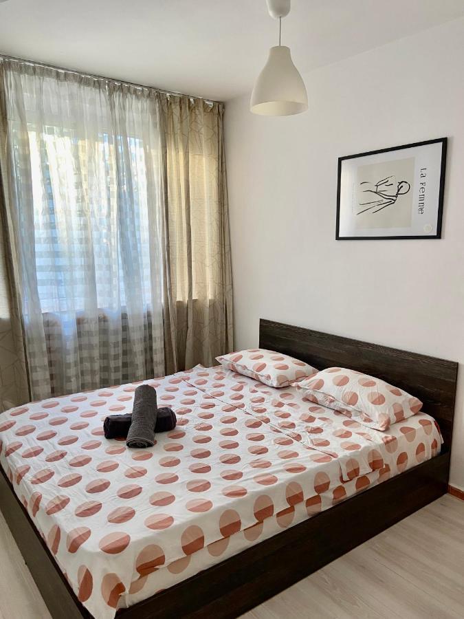 Bucharest Trip Apartment ภายนอก รูปภาพ